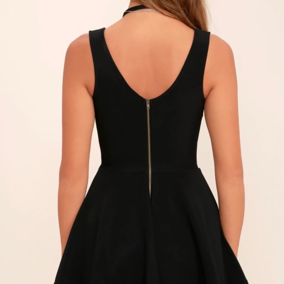Little Black Dress - Picture 4 of 7